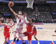 开云体育平台登录-芝加哥公牛发布备战花絮，今夜豪取连胜，中超任务艰巨，阵容厚度经受考验(武汉三镇连胜中超)