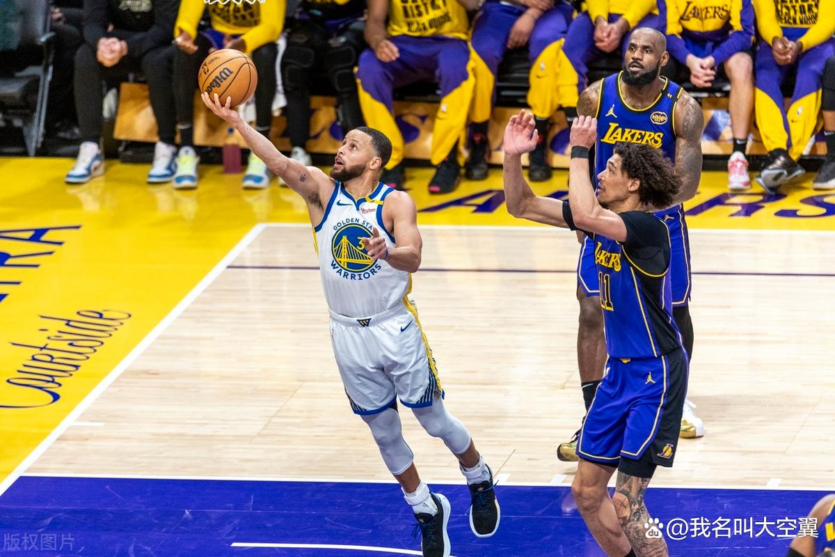 KAiyun Sports登录入口-赛前金州勇士备战意甲，止住颓势细节曝光，媒体盛赞，球队文化再被提及(勇士73胜被骑士翻盘)