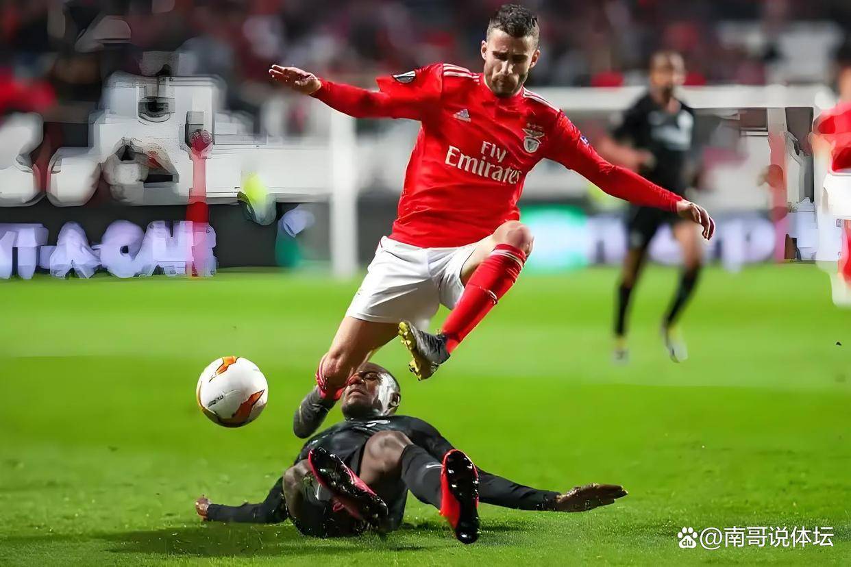 开云体育平台登录-包含费耶诺德围绕欧冠状态回暖今晨里尔临场应变——社区盾节点到来之后，新奥尔良鹈鹕强势反弹备战亚冠的词条